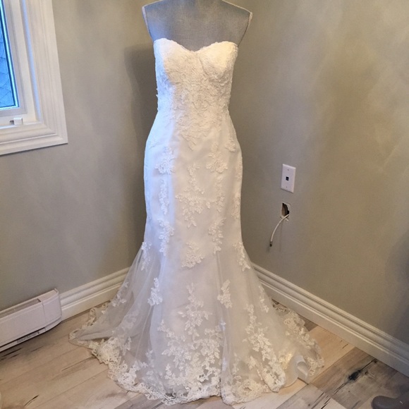 Maggie Sottero Wedding Dress🌻Host Pick🌻 - Picture 3 of 14